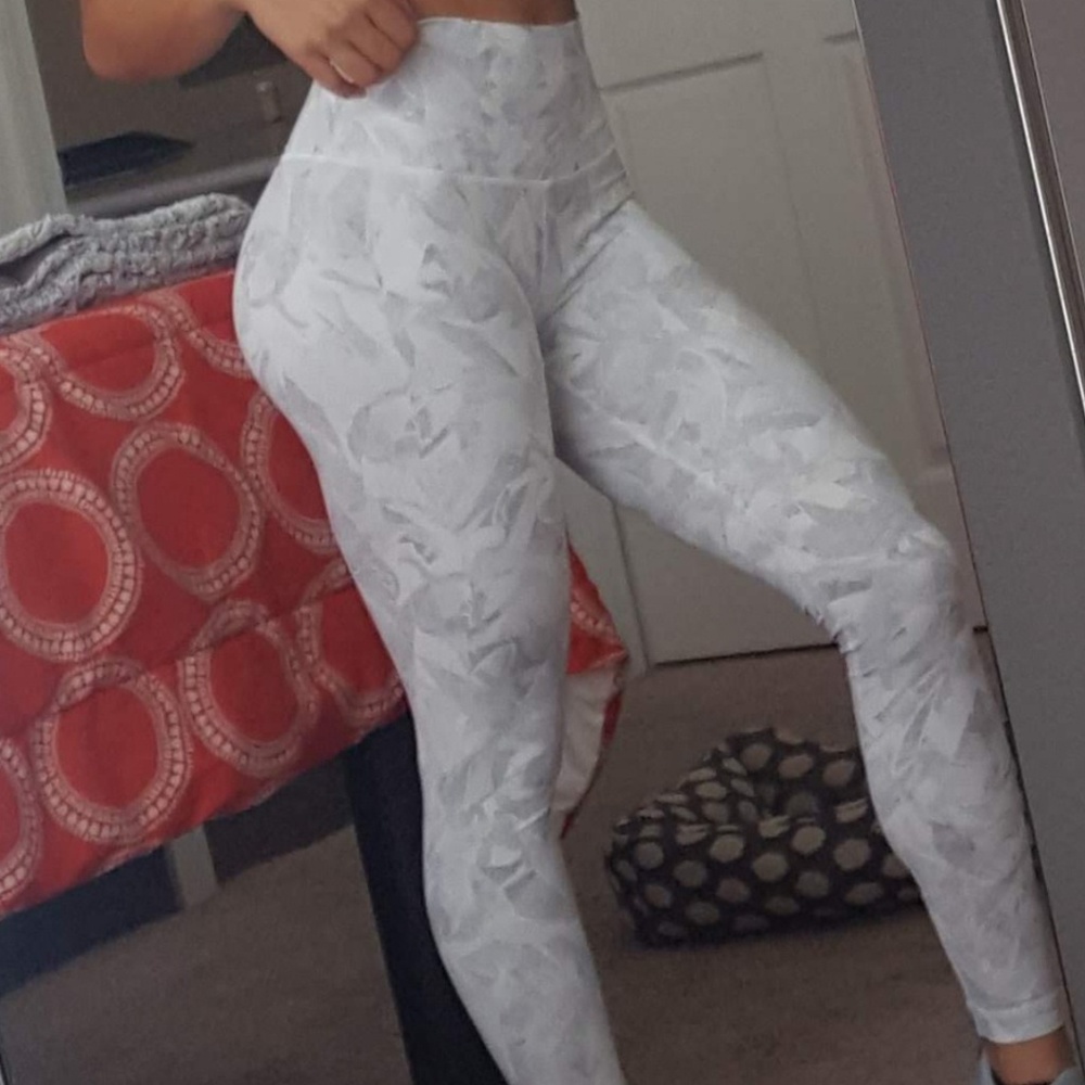 Lululemon white leggings